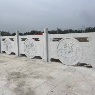 鄂尔多斯芝麻白河道栏杆 石材栏杆