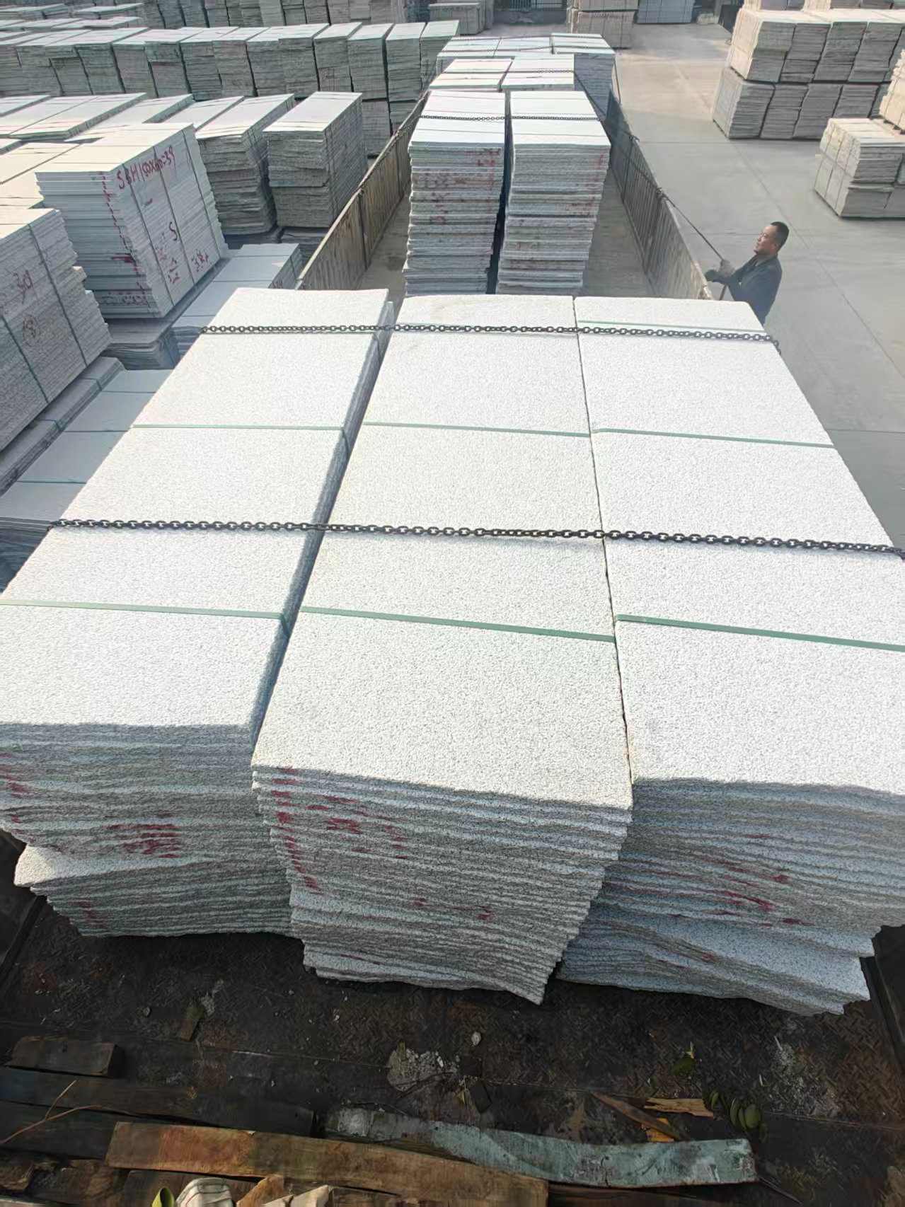 鄂尔多斯芝麻白毛板，石材毛板