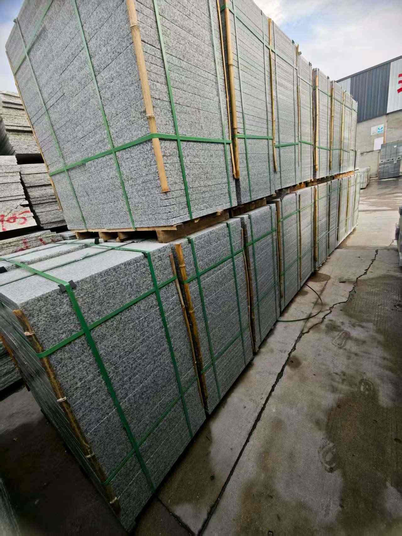 鄂尔多斯芝麻白地铺版 石材地铺石